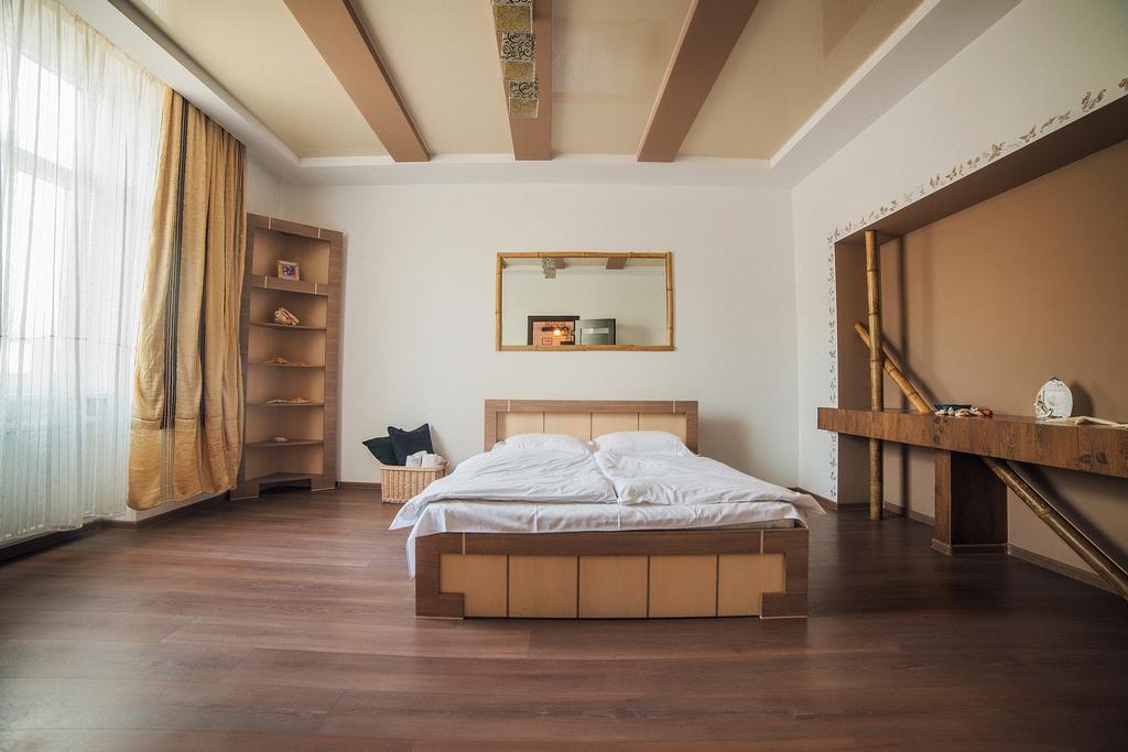 Apartments Zefir Lviv Kültér fotó